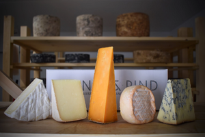 Exploring Artisanal Cheese: A Gourmet Home Delivery Experience