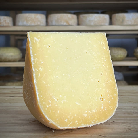 British Artisan Hard Cheese - Rennet & Rind